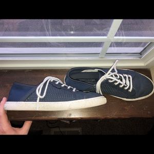 Tommy Hilfiger sneakers